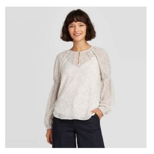 Women's smocked sleeve shirt